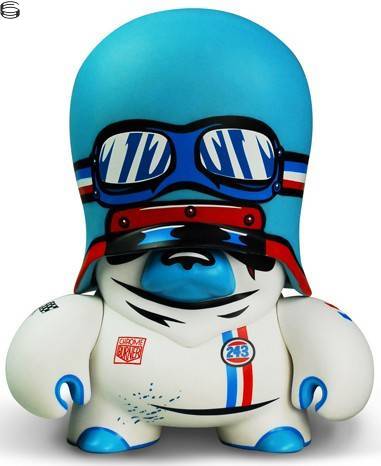 Flying Fortress - Le Mans Teddy Troops 07