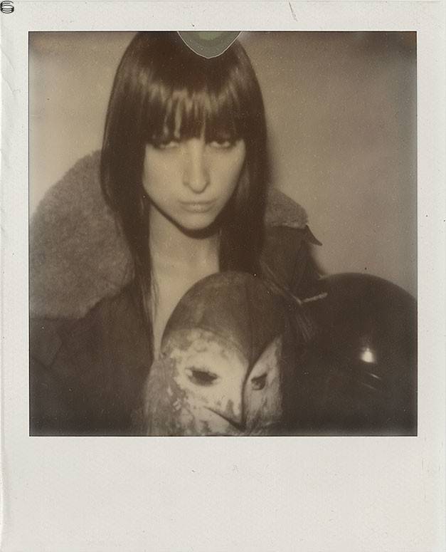 Polaroid V