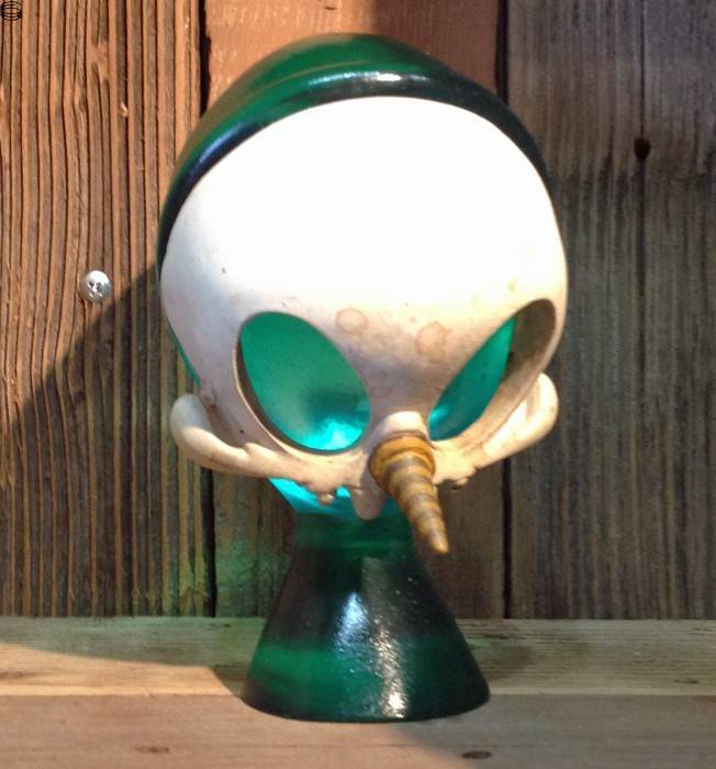 Skelve Stinger Nose Bust 13