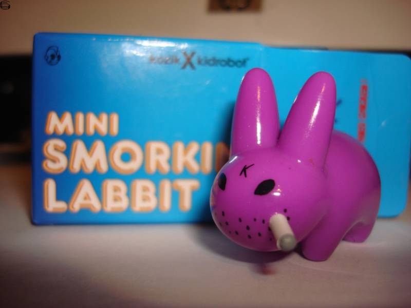Frank Kozik - Smorkin' Labbit Series 5 - Glossy Purple Edition