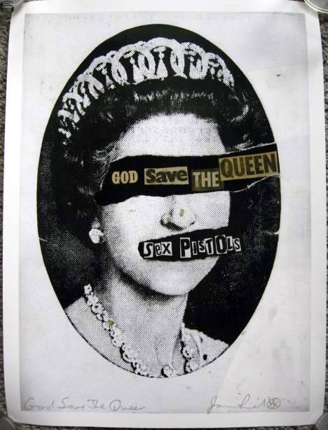 God Save The Queen 08
