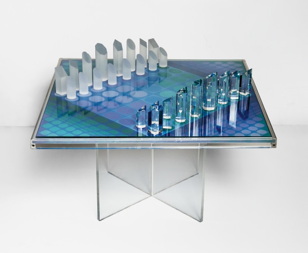Vasarely Chess Set