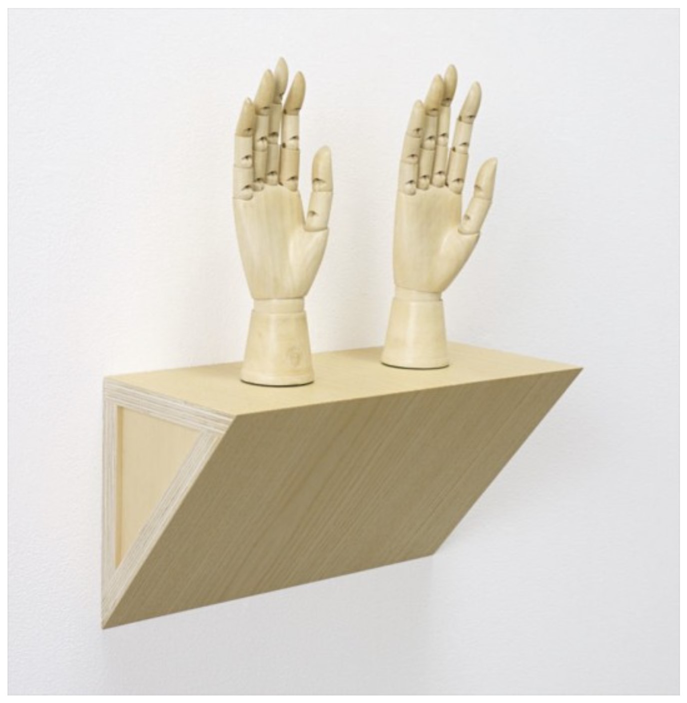 Untitled (female mannequin right hands)